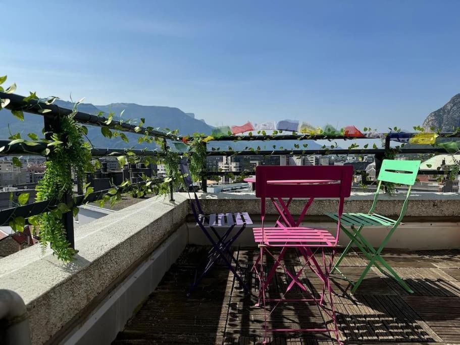 Le Rooftop Calme Et Terrasse A 1 Minute De La Gare Grenoble Exterior photo